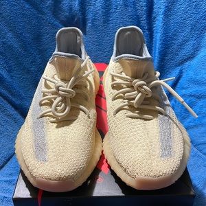 Yeezy 350 “linen”